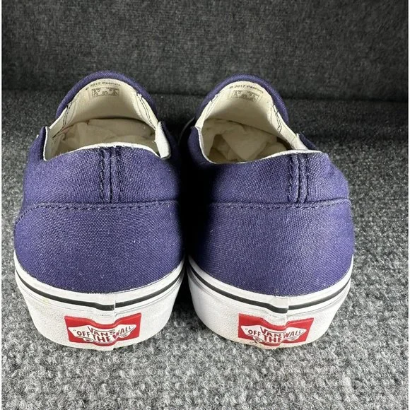 Vans Slip On Peanuts Christmas Tree Charlie Brown Snoopy Men's 8.0 Women's 9.5 - Picture 3 of 12